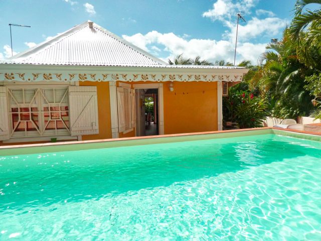 Villa Colibri Guadeloupe vue d'extérieur